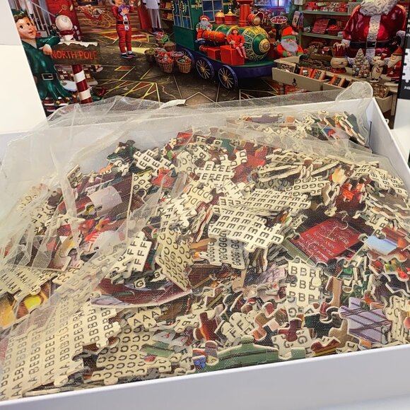 Becko Us Puzzle Wooden Jigsaw Puzzle Christmas Santa Shop 1000 Pieces - Picture 5 of 6